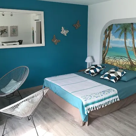 A L'ombre Des Oliviers Holiday home Vence